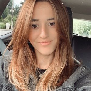 Hi, I’m Erika ☺️